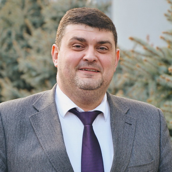 Андрій Русавський